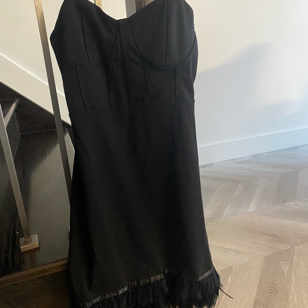Elegant Black Strapless Dress